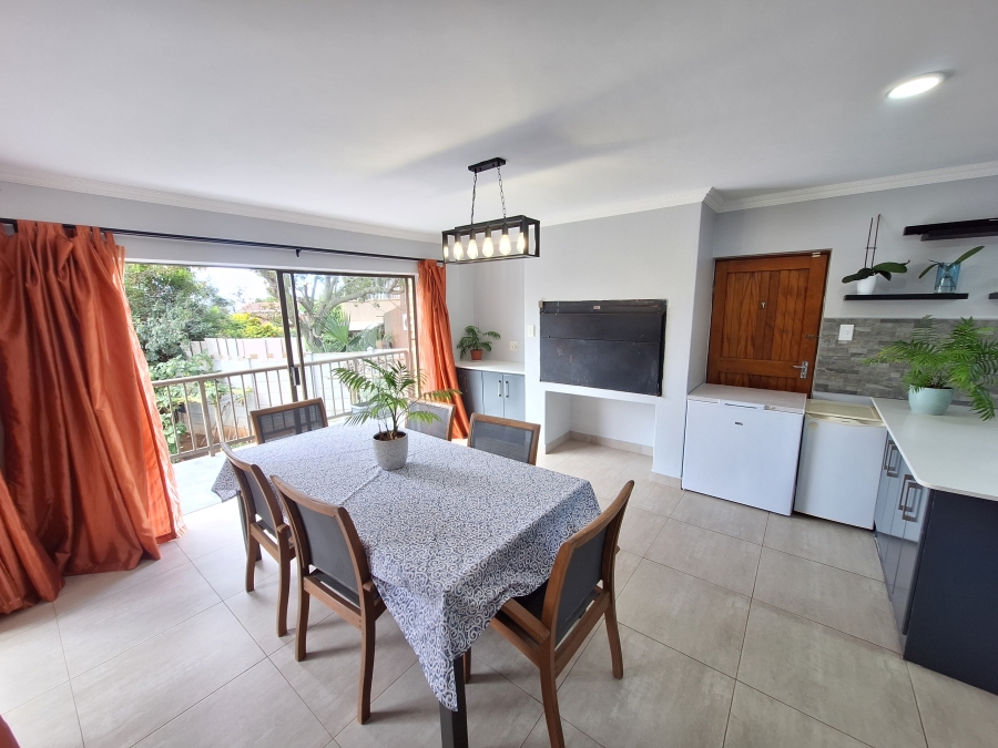 4 Bedroom Property for Sale in Wavecrest Eastern Cape